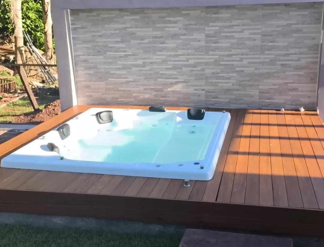 Banheira Spa 5 Lugares Premium - banheira de hidromassagem e spa de luxo